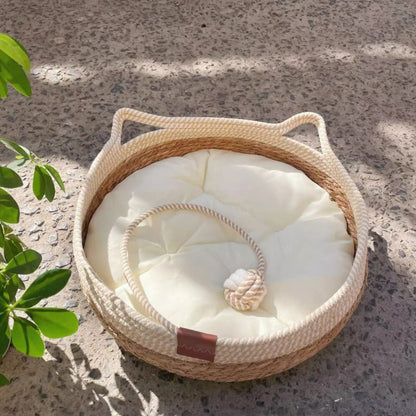 Universal Straw Woven Cat Bed